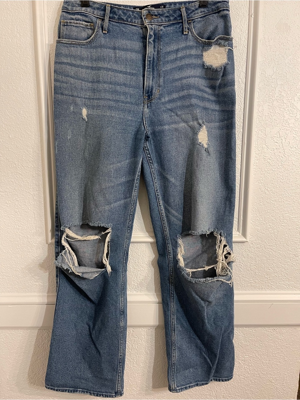 Hollister Vintage Stretch Ultra High-Rise Dad Light Wash Denim Jeans